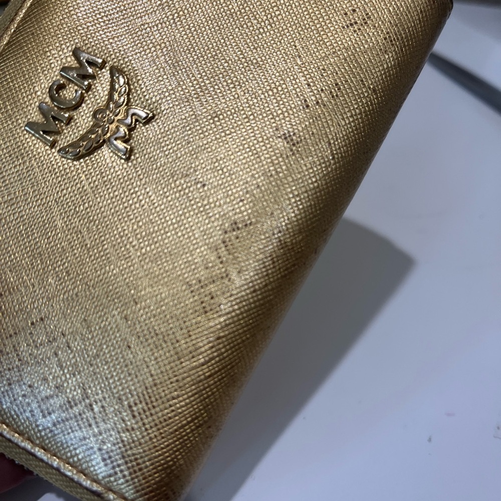 MCM GOLD KEY HOLDER WALLET - Picture 3 of 16